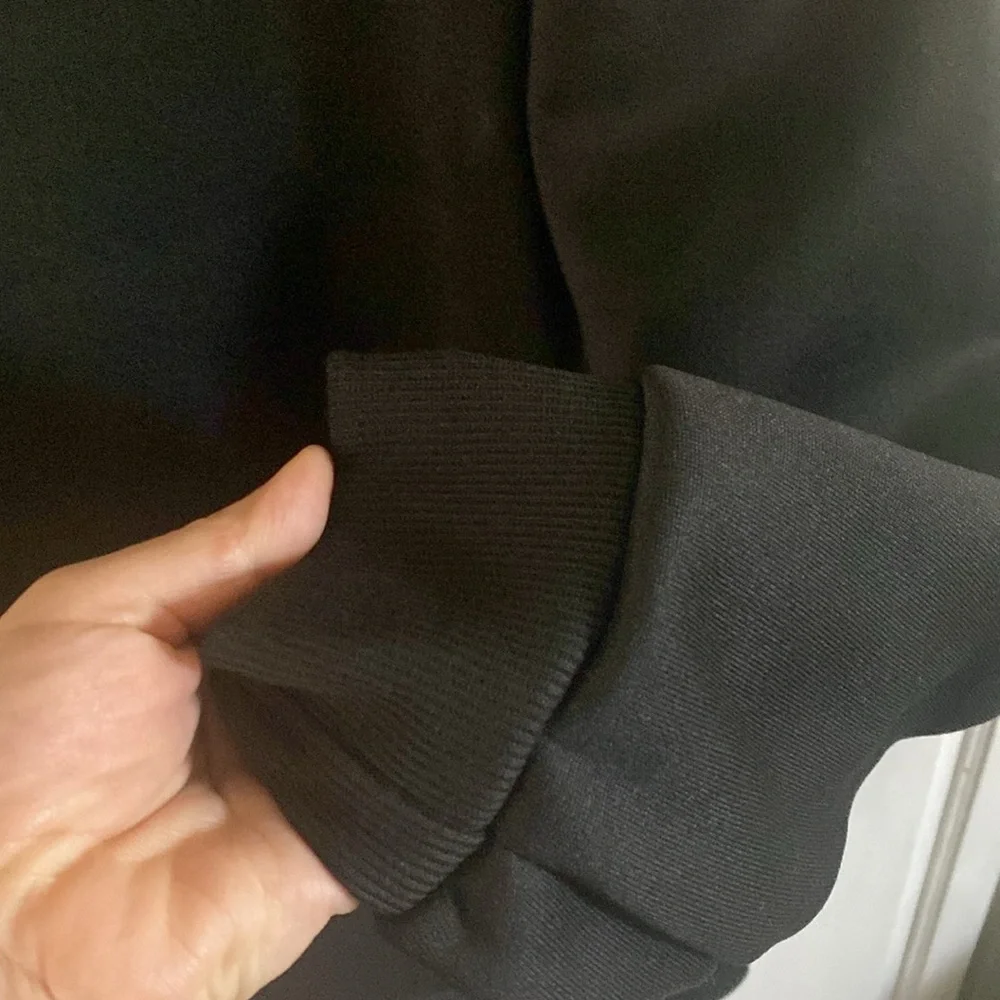 Unisex crew neck relaxed fit sweatshirt NWOT